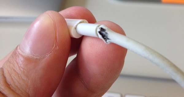 Are exposed wires in a lightning cable dangerous? - Quora