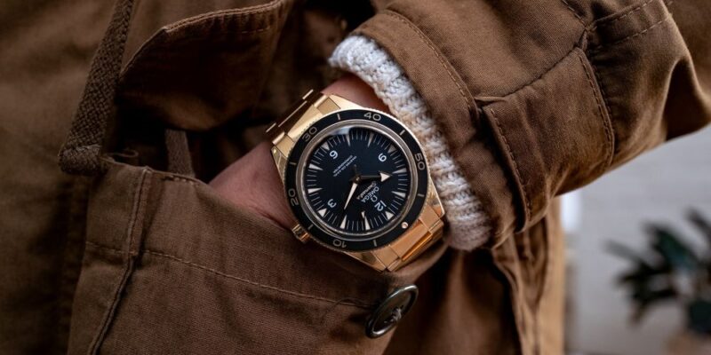 Omega Seamaster 300 Precious Metal Watches in Gold, Platinum - Bloomberg