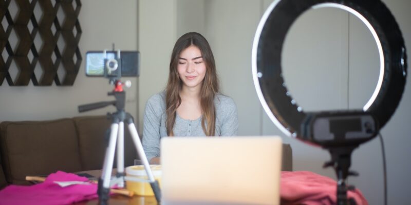 Live-Stream-Like-A-Pro